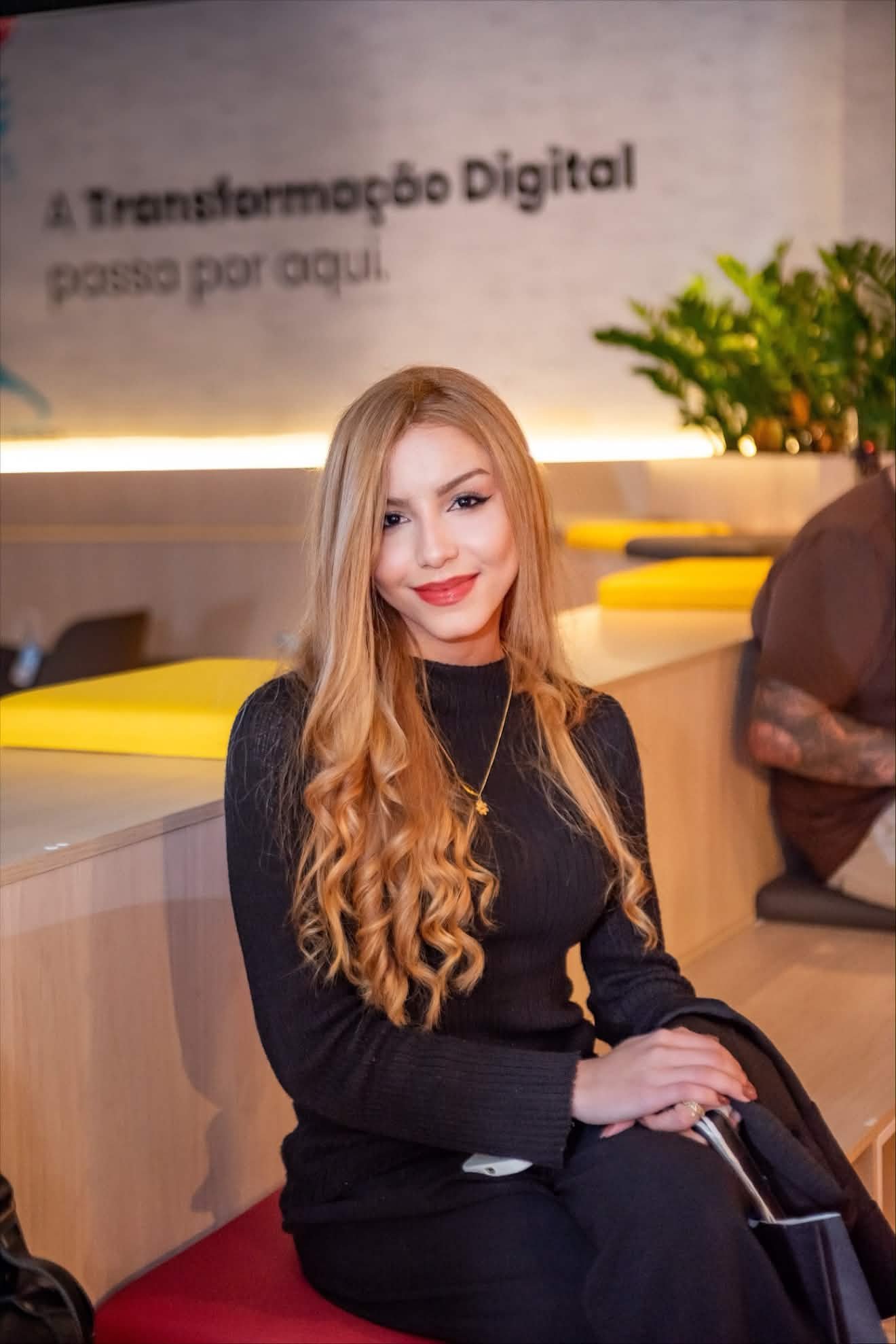 Nathaly França, fundadora do GLOWA